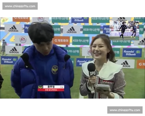 聚焦全球足球联赛最新赛况转会动态与积分形势解析前瞻观察深度报道