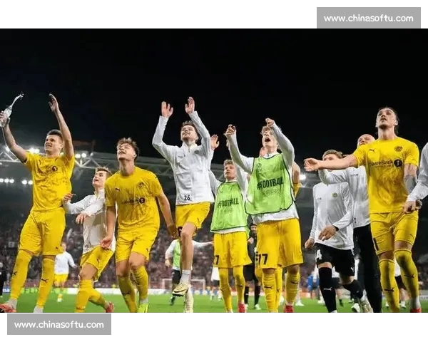 欧冠赛场焦点前瞻：豪门对决谁能笑到最后